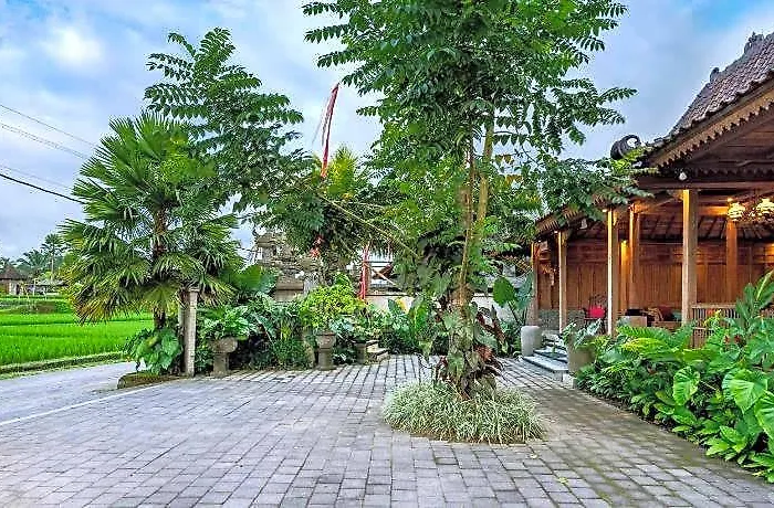 Otel Taksu Sebatu 4*