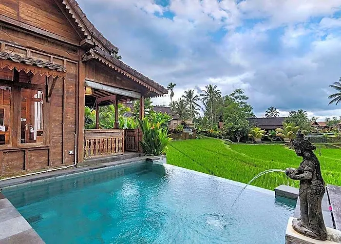 Taksu Sebatu Otel 4*