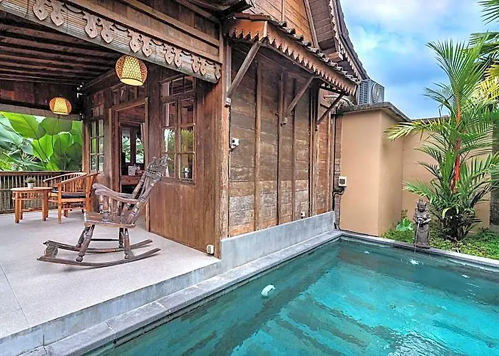 Taksu Sebatu Otel 4*